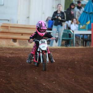 dirt-bike-2555925_1920